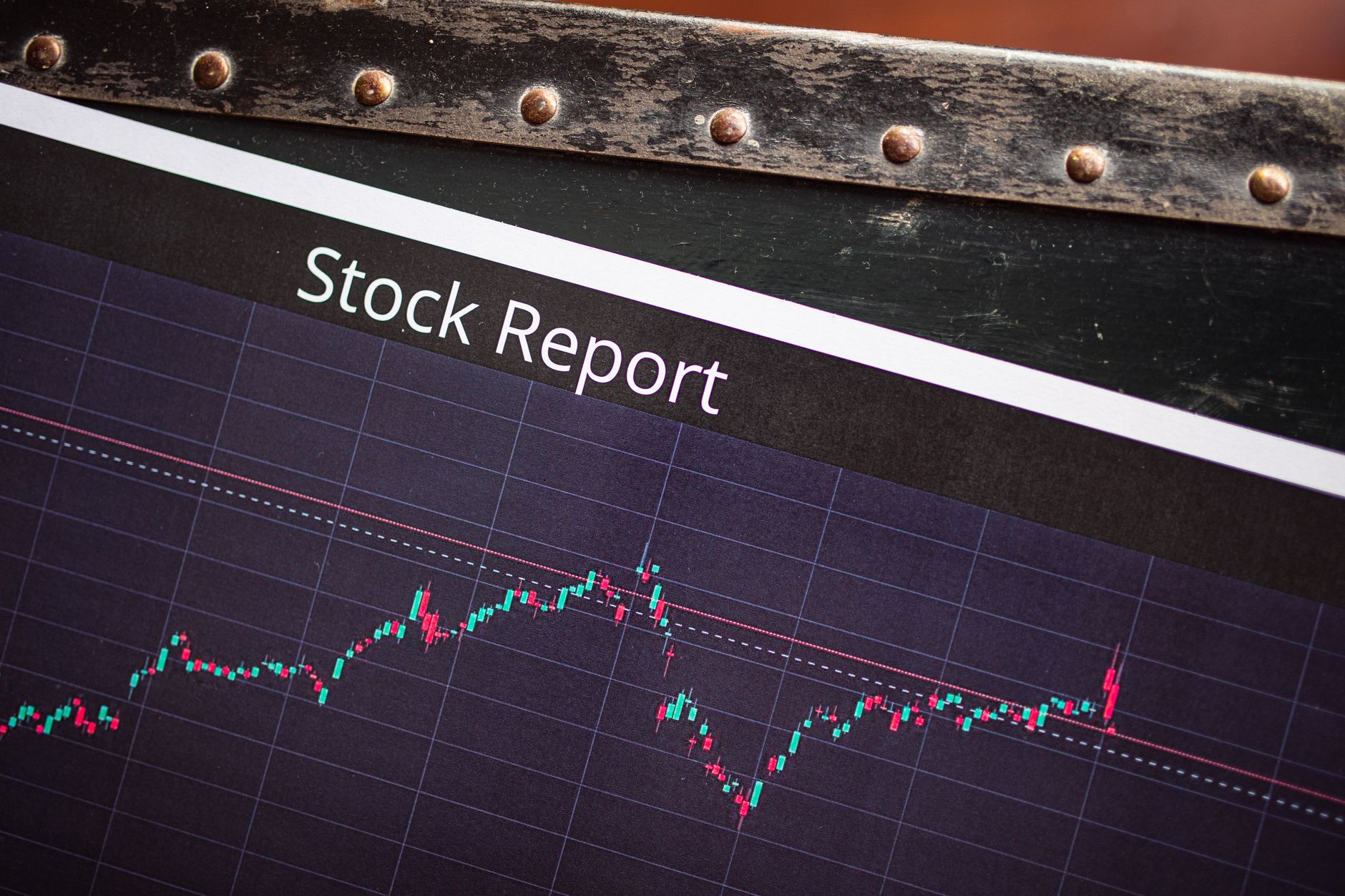 Traders at a stock exchange floor, illustrating the settlement timetable under consideration for Australian cash equities.